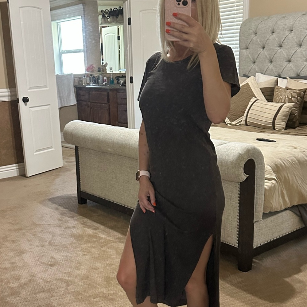 NWT  Billabong longline midi dress